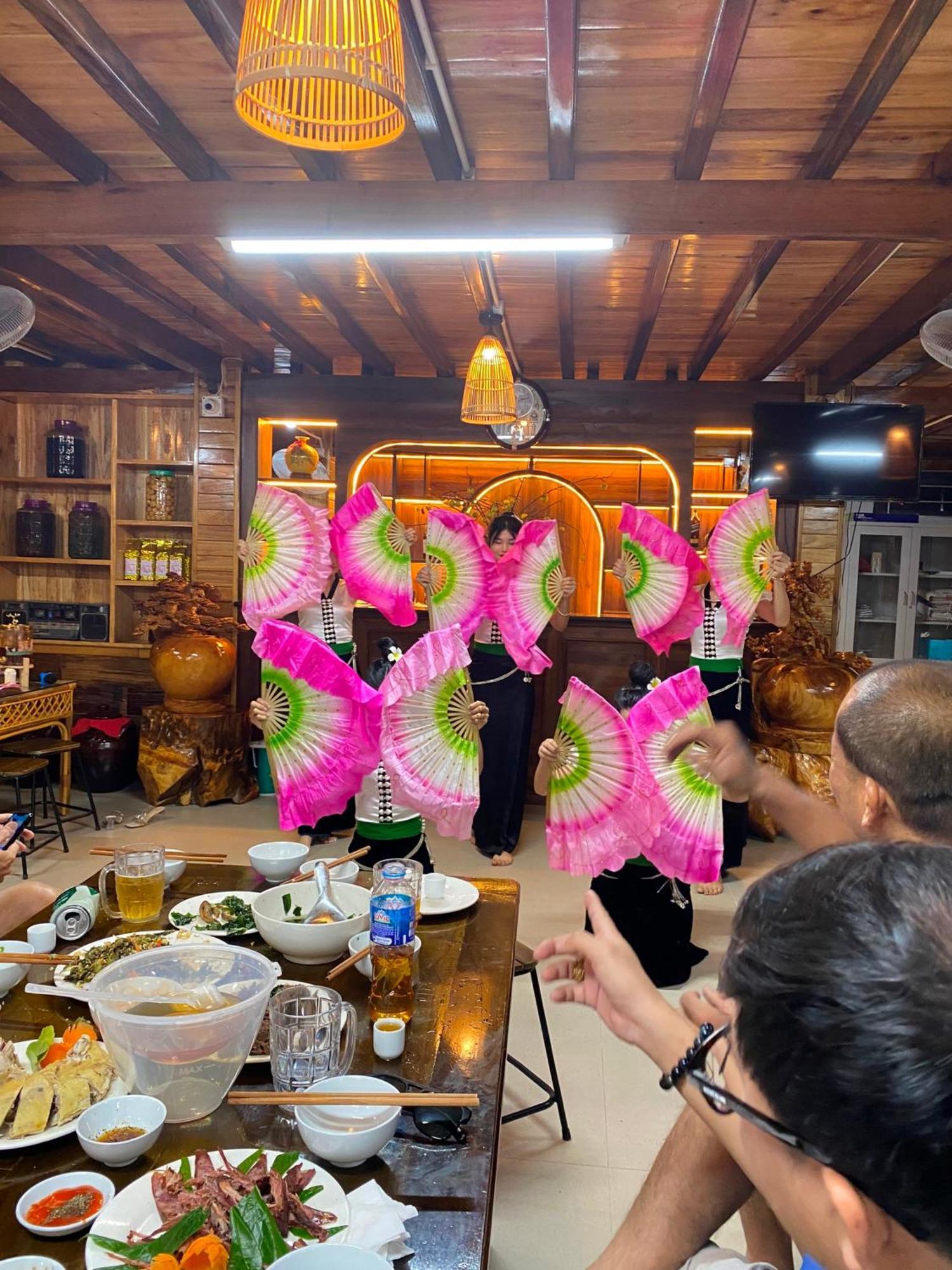 Nam Thia Homestay Yen Bai Exteriör bild